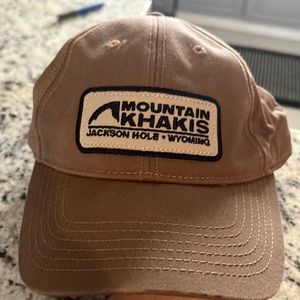Mountain Khaki hat